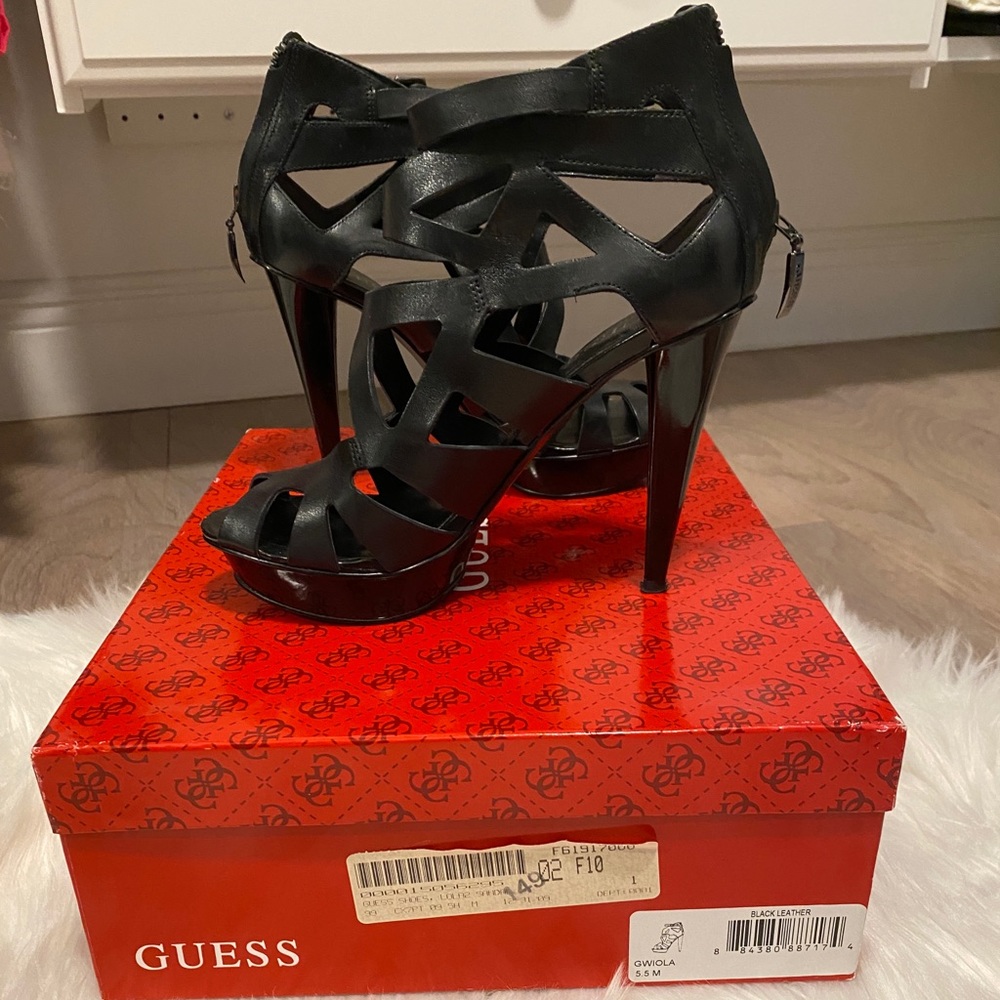 Guess platform heels Sz 5.5 great cond